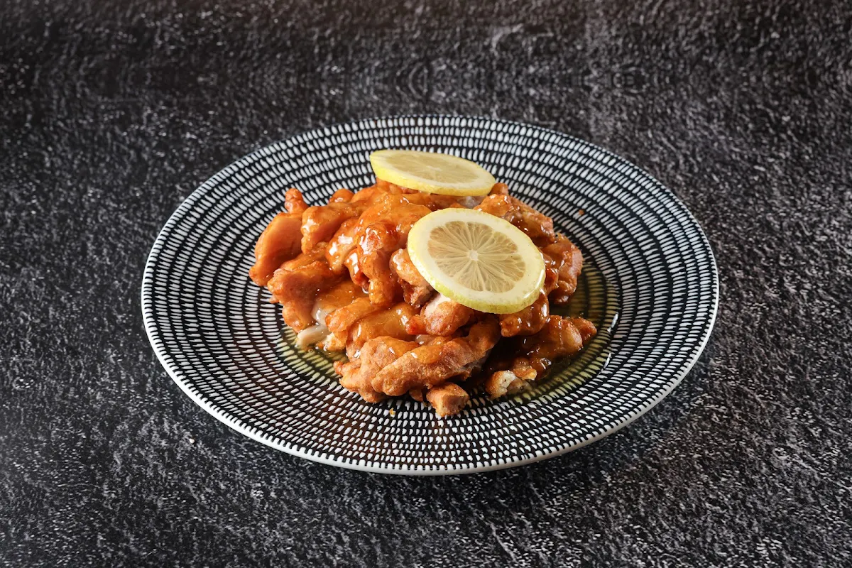 lemon chicken 柠檬鸡, Food World Asian Fusion